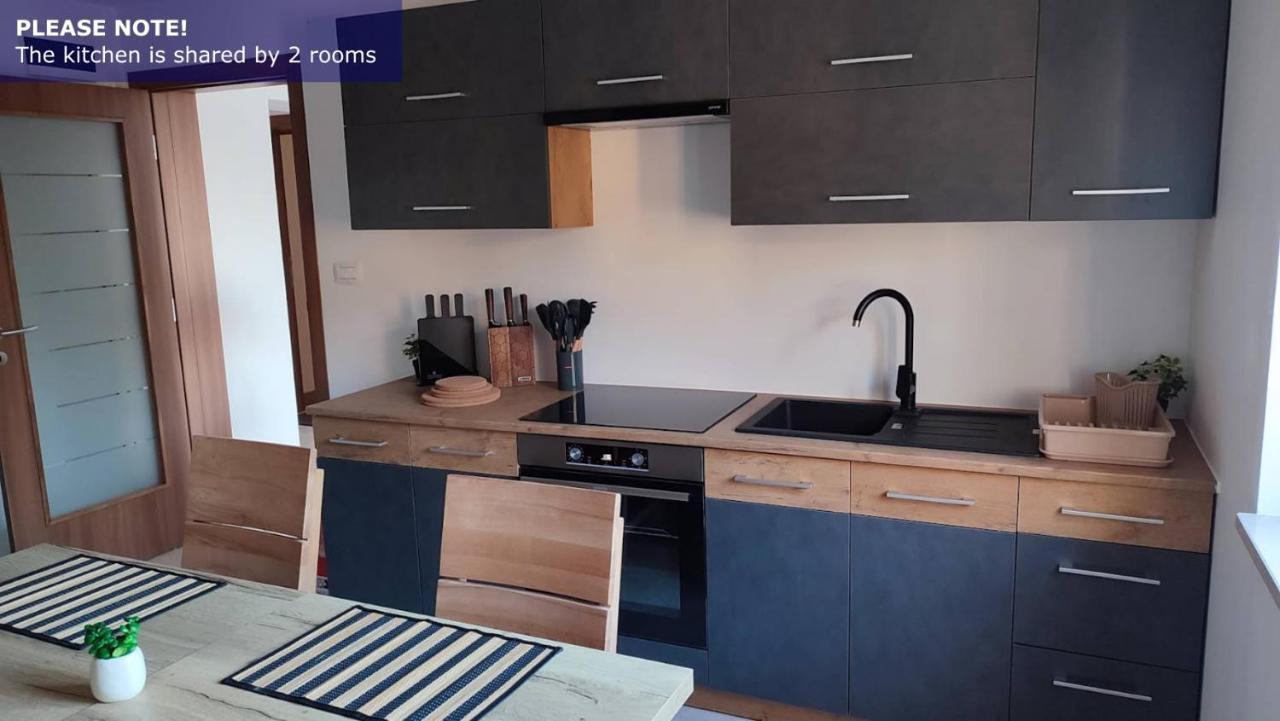 Amaryllis Residence, Apartment Diana & Deluxe Rooms With Shared Kitchen Veli Lošinj Buitenkant foto
